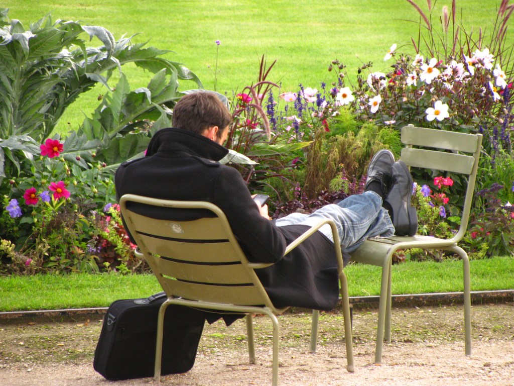 Reblog: How To Seem More Parisian