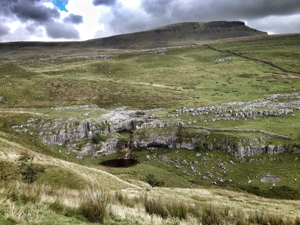 The slow walk on Yorkshire Three Peaks - Pen-y-ghent