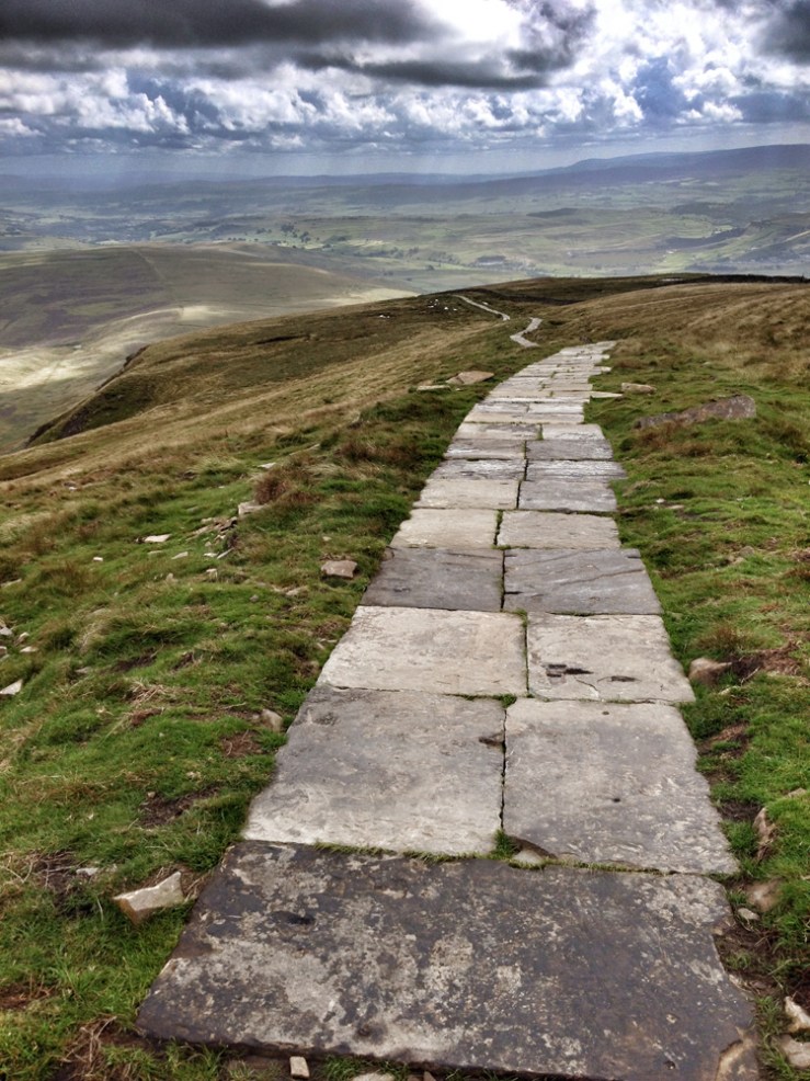 The slow walk on Yorkshire Three Peaks - Pen-y-ghent
