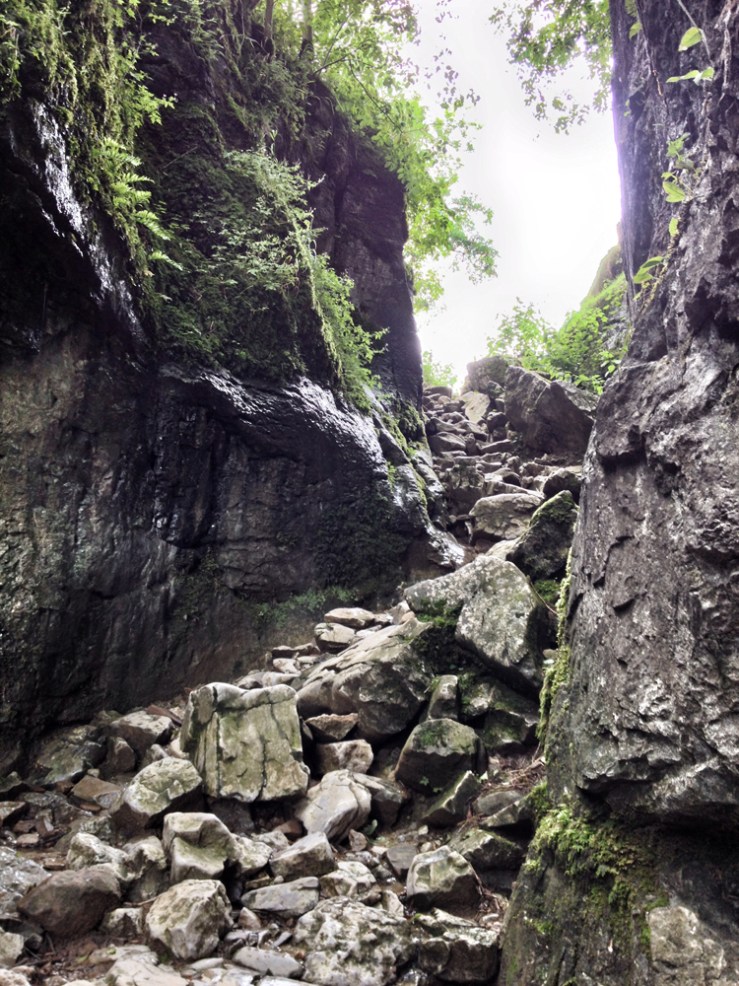 The slow walk on Yorkshire Three Peaks – Ingleborough