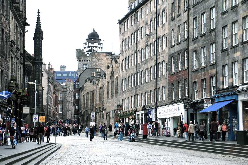 The Day before the Vote in Edinburgh