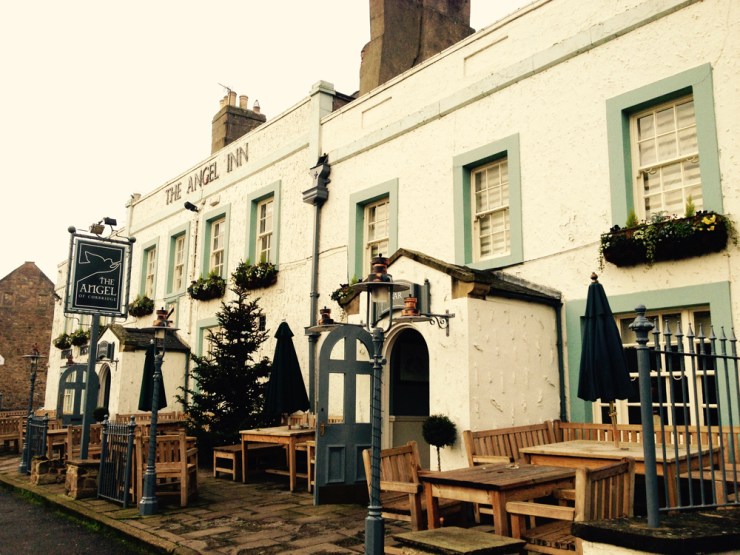 Glory to the New Born King