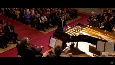 The success of Bach Piano Concerto No.2 in E major, BWV1053 showed Nodame the distance between her and Chiaki ruthlessly.