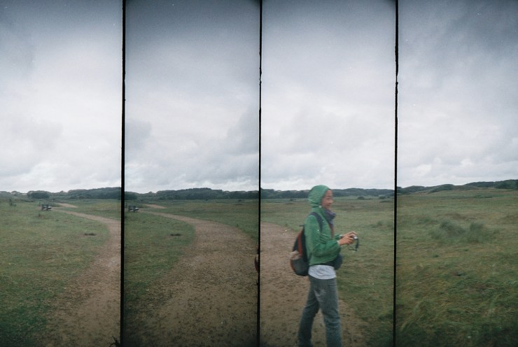 LIVERPOOL COAST IN FOUR-FRAMES